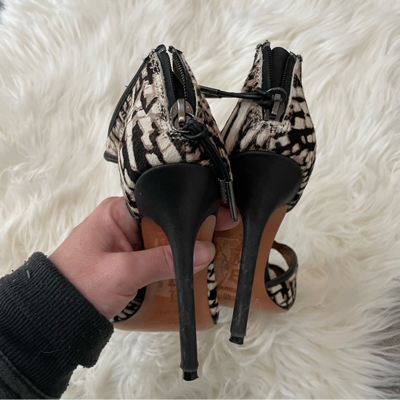 L.A.M.B. Waren Printed Calf Hair Leather Open Toe Strappy Heels - Picture 6 of 8